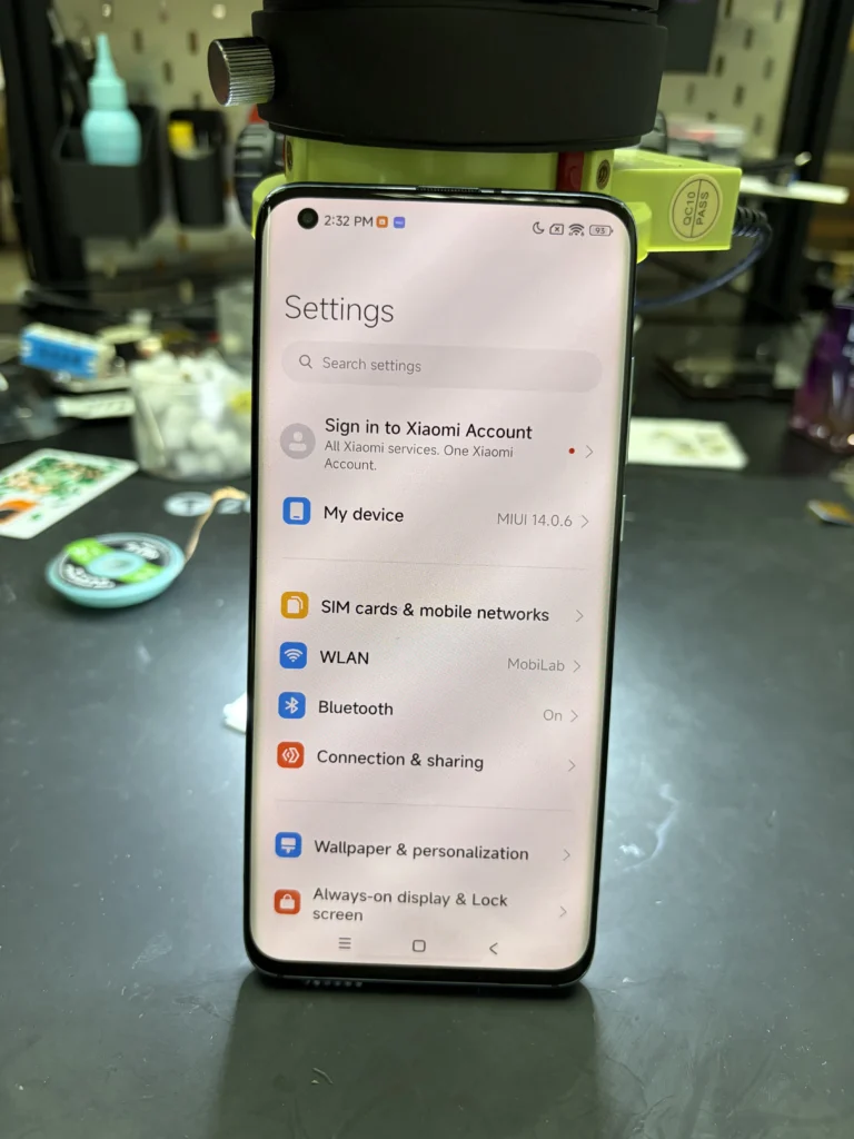 Xiaomi phone showing settings screen after account service check